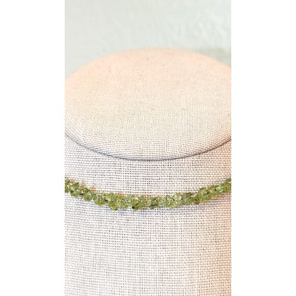 India 925 Sterling Silver Peridot Chip Bead Adjustable Collar Necklace - Picture 5 of 7